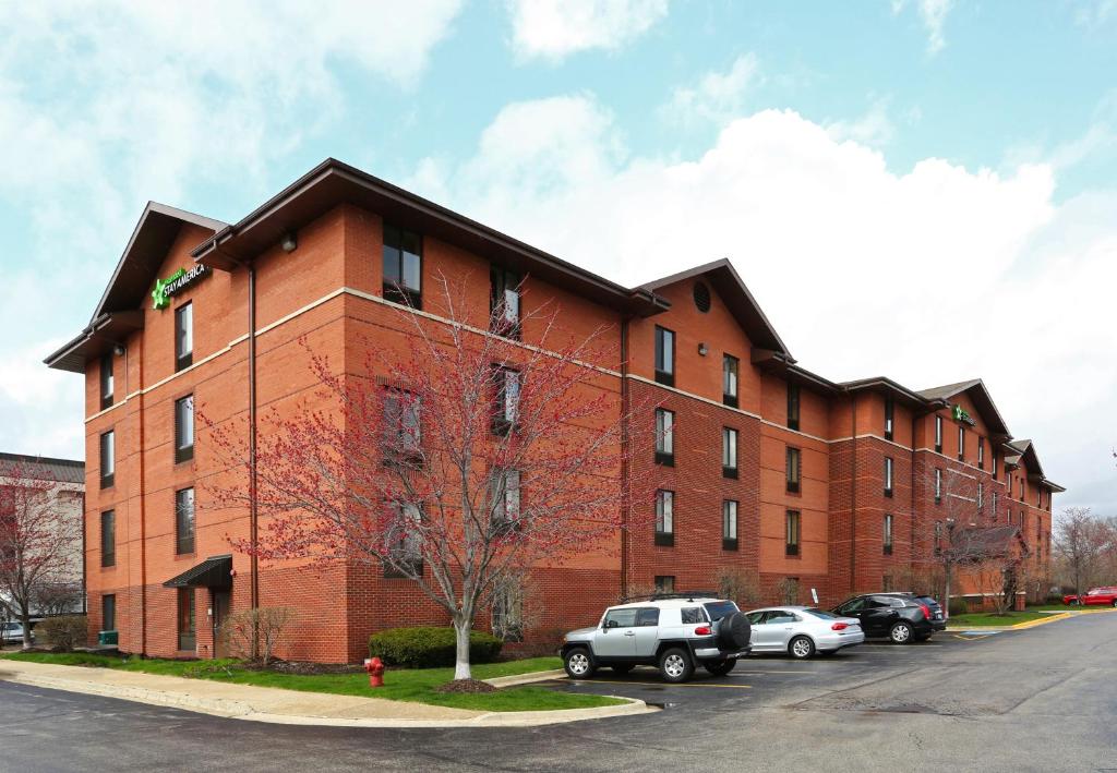 Extended Stay America Suites - Chicago - Lombard - Yorktown Center - main image