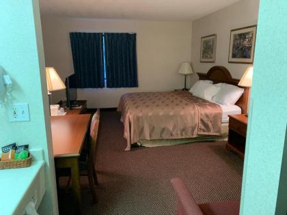 AmeriVu Inn and Suites - image 3