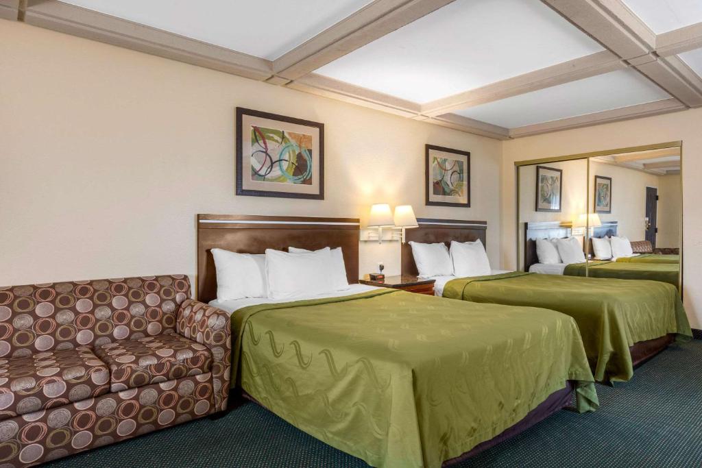 Quality Inn Lomita-Los Angeles South Bay - image 3