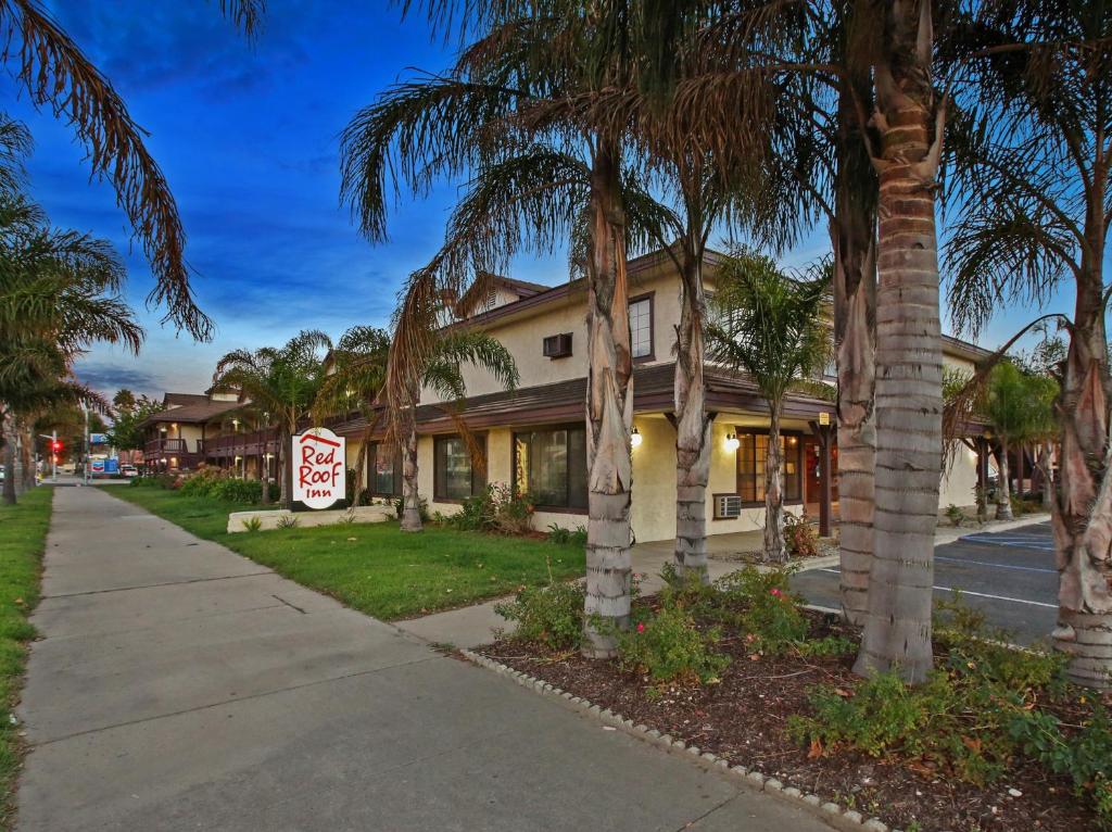 Red Roof Inn Lompoc - image 3