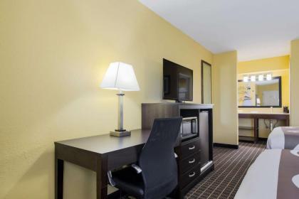 Quality Inn London - image 12