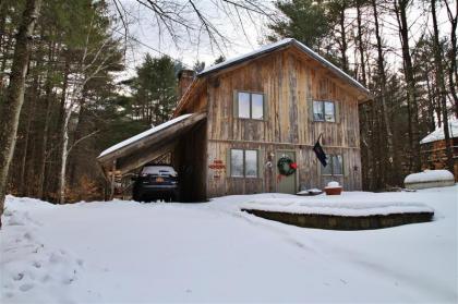 South Londonderry Home Walk to Magic Mtn Ski Area - image 4