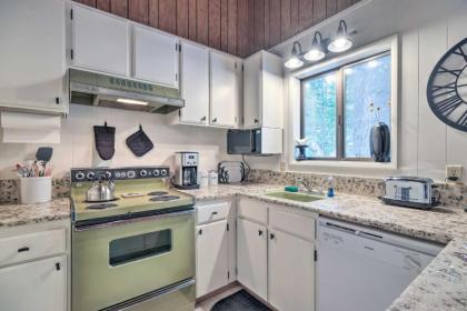 Pinecrest Retreat with Lake Access and Fireplace! - image 8