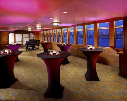 Queen Mary Hotel - image 3