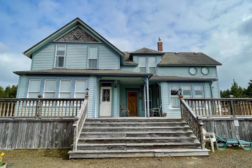 Tinker House and Tinker House Cottage - main image