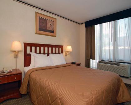 Red Lion Inn & Suites Long Island City - image 14