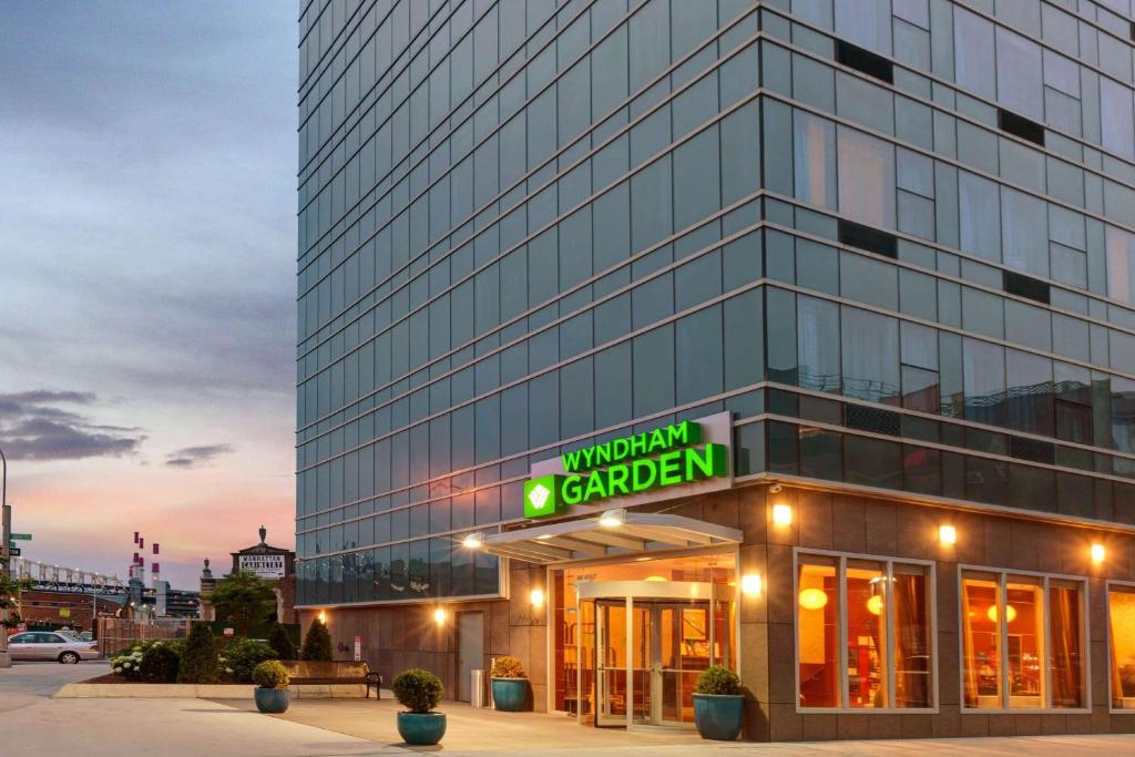 Wyndham Garden Long Island City - main image