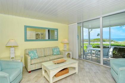 LaPlaya 105B Relax on the balcony and watch the dolphins swim by and the pelicans dive Longboat Key