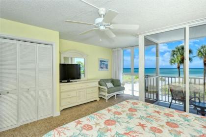 LaPlaya 105B-Relax on the balcony and watch the dolphins swim by and the pelicans dive! - image 16