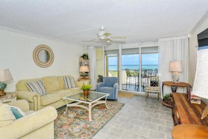 LaPlaya 204D Beach lovers paradise 200 feet of private beach along the turquoise Gulf of mexico Longboat Key Florida