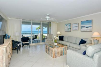 LaPlaya 205D Spectacular sunsets and sunbathing from your private Gulf front lanai or sundeck