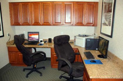 Hampton Inn Longmont - image 14