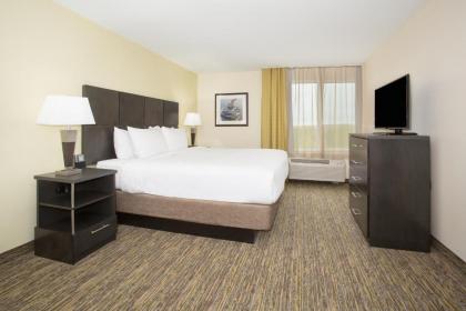 Candlewood Suites Longmont an IHG Hotel - image 5