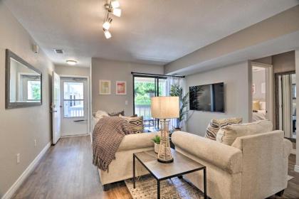 Central Longmont Condo by Main St and Creeks! - image 9