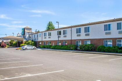 Quality Inn & Suites Longview Kelso - image 1