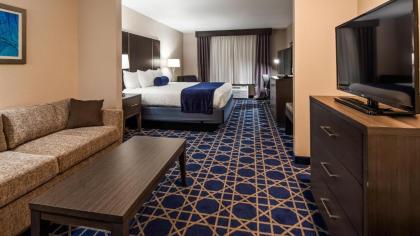 Best Western Plus Longview – University Hotel - image 5