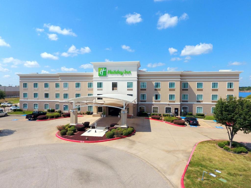 Holiday Inn Longview - North an IHG Hotel - main image