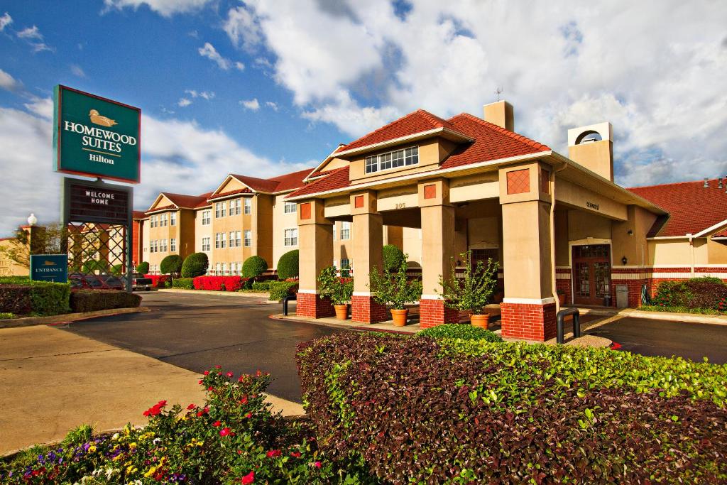 Homewood Suites by Hilton- Longview - main image