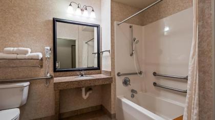 Best Western Longview - image 6