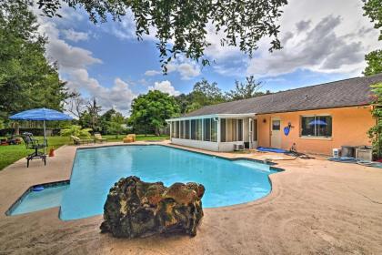 Guest Suite Pool Access by Seminole Wekiva Trail - image 1