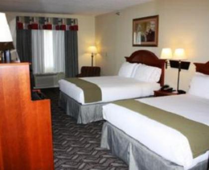 Holiday Inn Express Hotel & Suites Lonoke I-40 an IHG Hotel - image 4