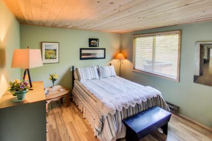 The Beach House on Lopez Island - image 7