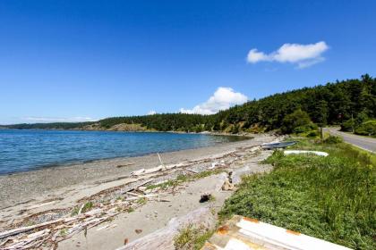 The Beach House on Lopez Island - image 8