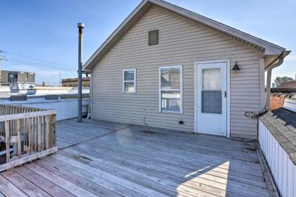 Updated Lake Erie Home 30 Min to Cedar Point! - image 6