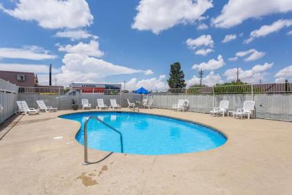 Motel 6-Lordsburg NM - image 8