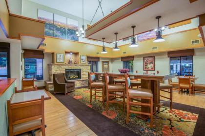 Hampton Inn & Suites Los Alamos - image 14