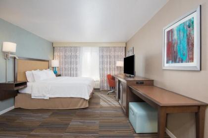 Hampton Inn & Suites Los Alamos - image 9