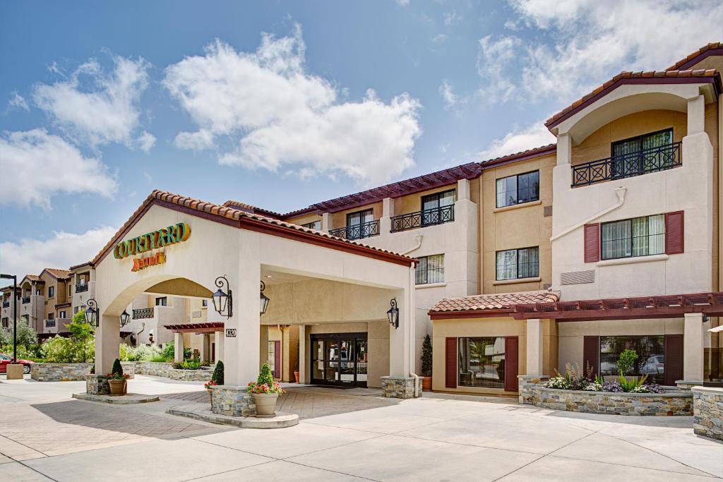 Courtyard Palo Alto Los Altos - image 7