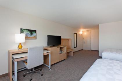 Holiday Inn Los Angeles - LAX Airport an IHG Hotel - image 3