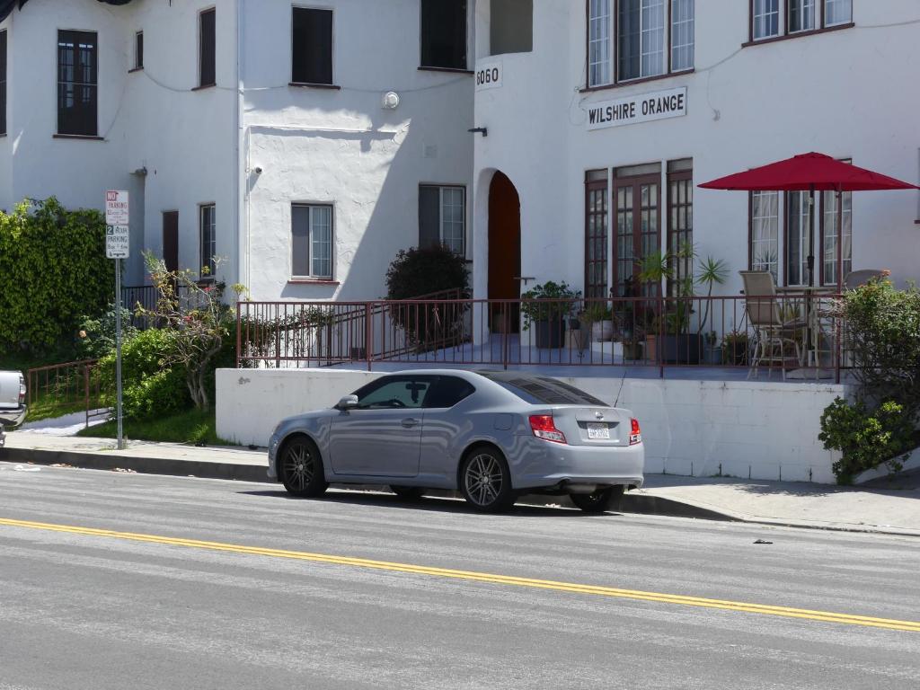 Wilshire Orange Hotel - main image