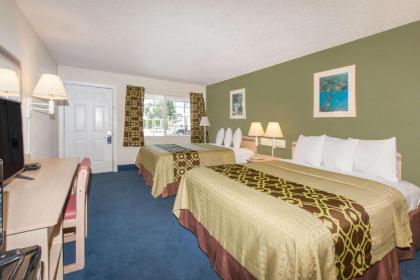 Travelodge by Wyndham Los Banos CA - image 11