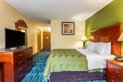 Quality Inn Los Lunas - image 13