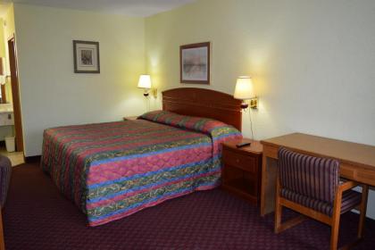 Budget Inn Express - image 1