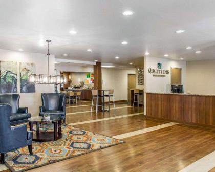 Quality Inn Louisville - Boulder - image 3