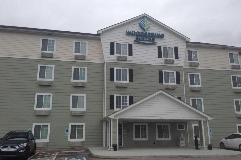 WoodSpring Suites Knoxville Airport - image 5