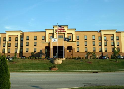 Hampton Inn & Suites Louisville East - main image