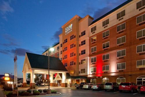 Four Points by Sheraton Louisville Airport - main image