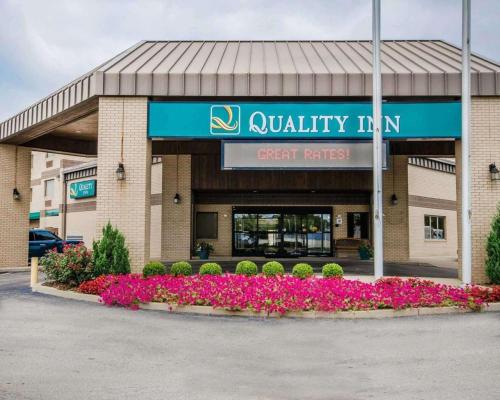 Quality Inn Louisville - main image