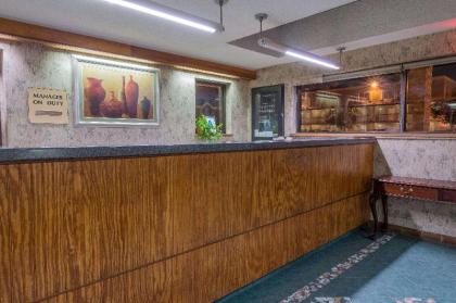 Days Inn by Wyndham Hurstbourne - image 5