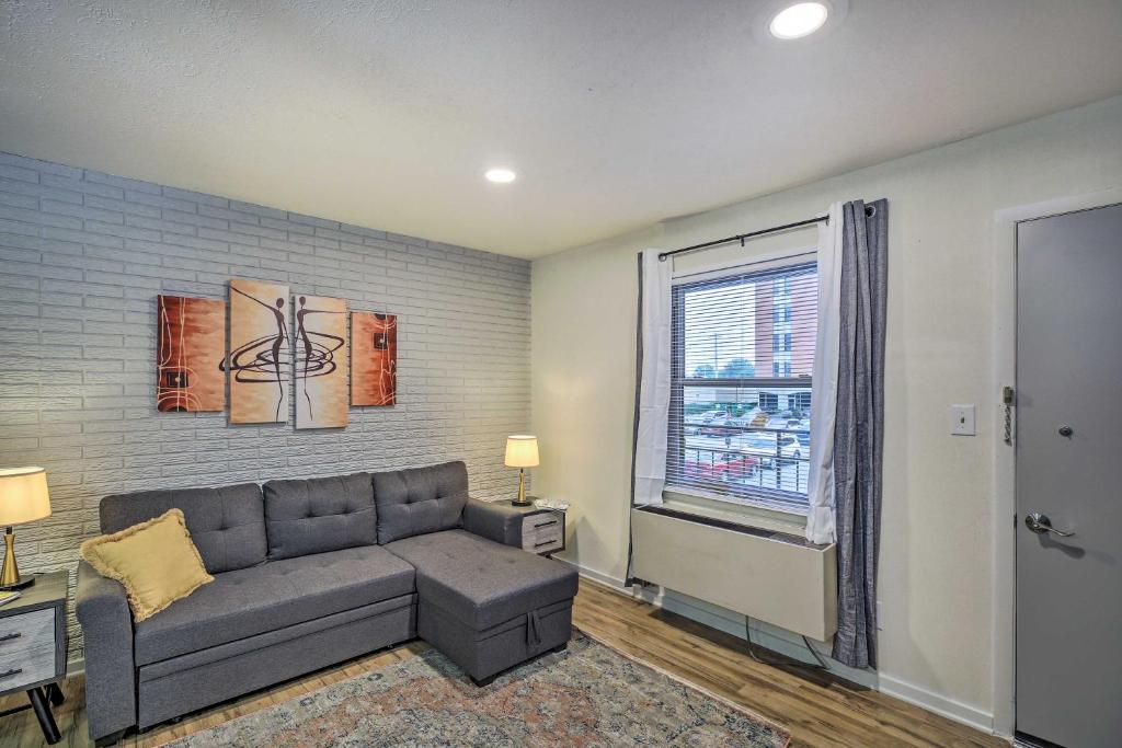 Modern Louisville Condo about 8 Mi from Downtown! - image 4