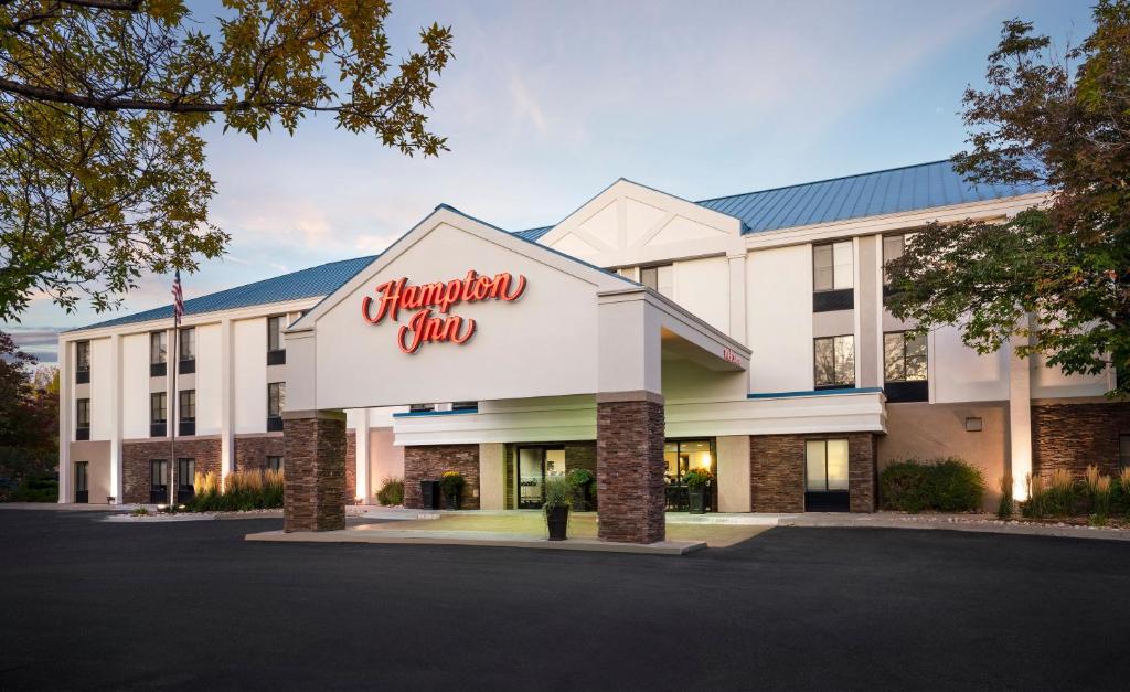 Hampton Inn Loveland - main image