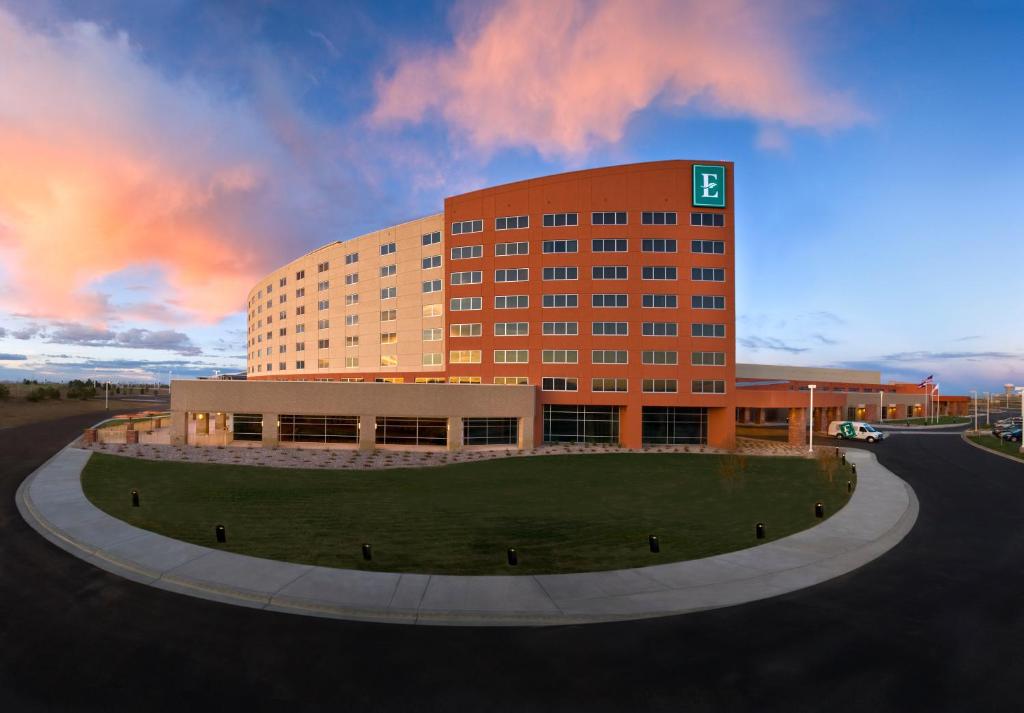 Embassy Suites Loveland Hotel Spa & Conference Center - main image