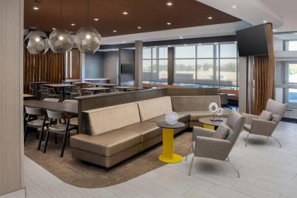 SpringHill Suites by Marriott Loveland Fort Collins/Windsor - image 15