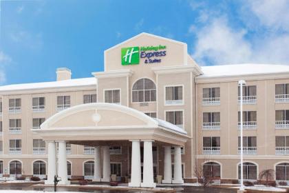 Holiday Inn Express Rockford-Loves Park an IHG Hotel - image 4