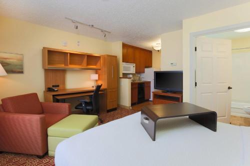 TownePlace Suites Lubbock - image 2