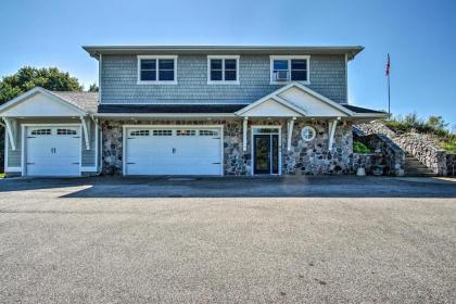 7-Acre Coastal Michigan Home with Hot Tub and Sauna! - image 14